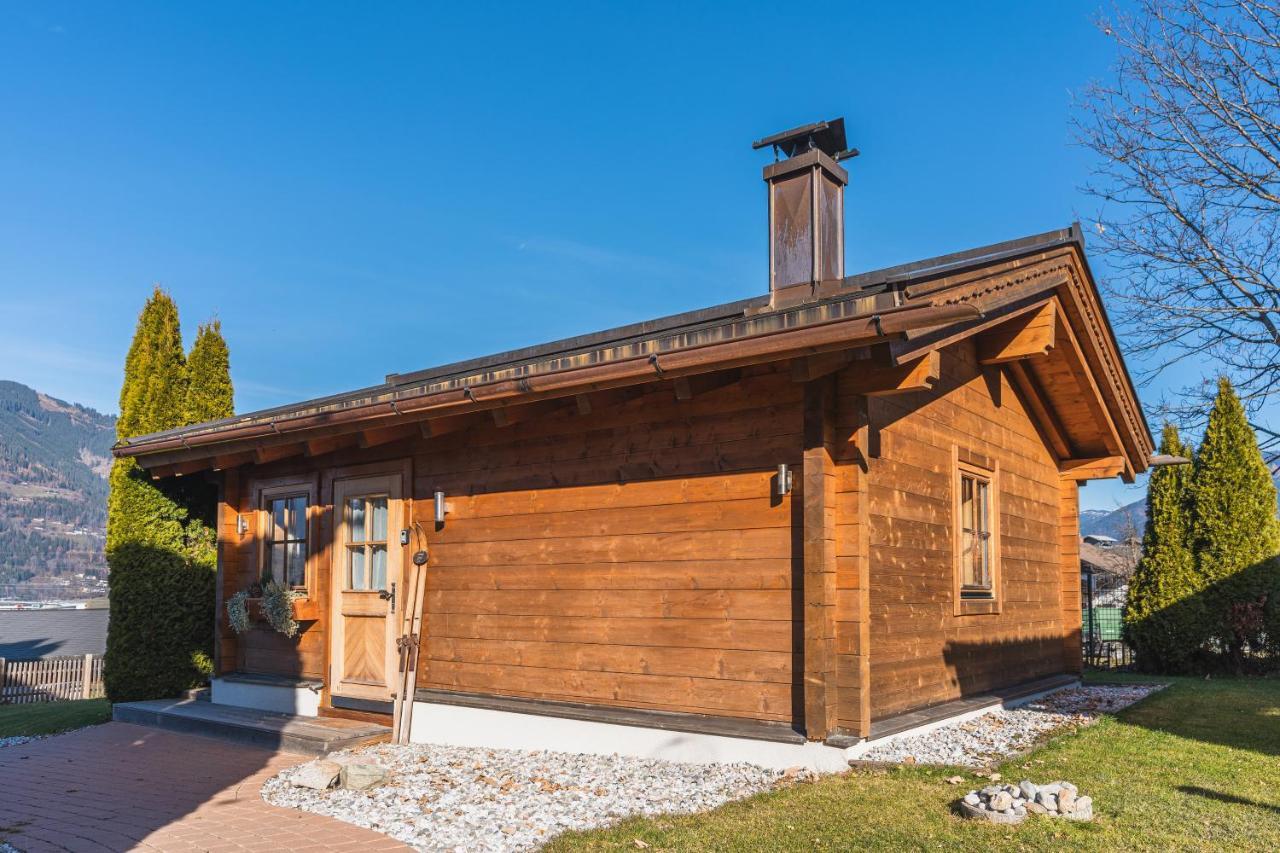 Dorfchalets & Apartments - Authentic Experience In Centre Of Kaprun Including Tauernspa And Summercard Bagian luar foto