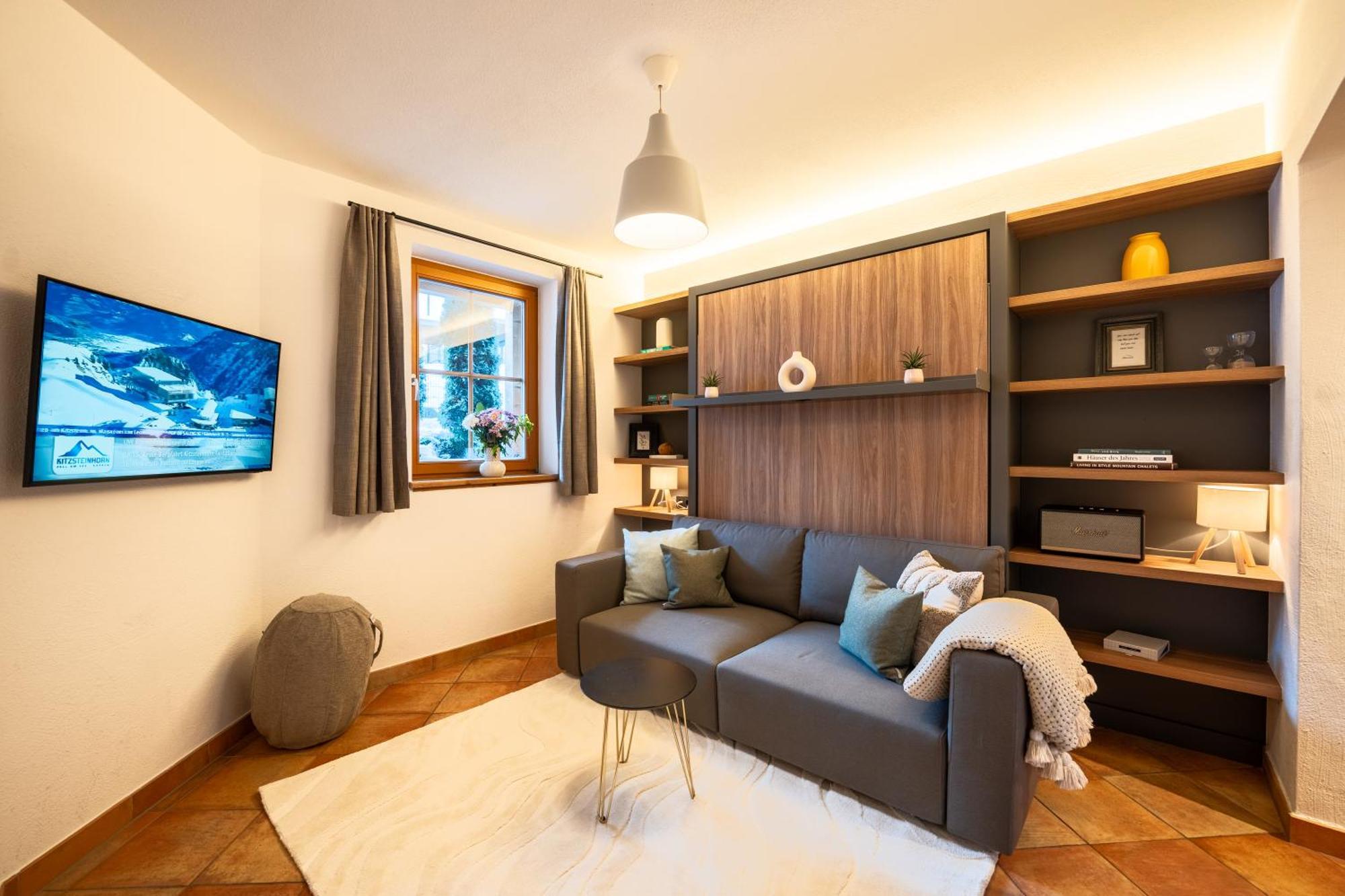 Dorfchalets & Apartments - Authentic Experience In Centre Of Kaprun Including Tauernspa And Summercard Bagian luar foto